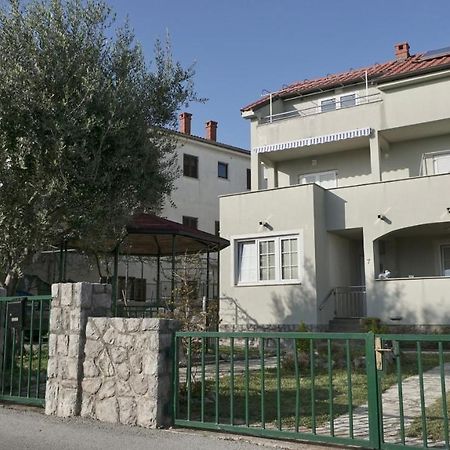 Apartments Bestak Krk Town Kültér fotó