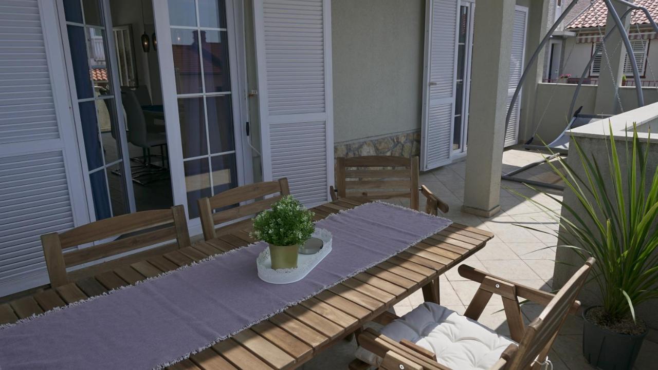 Apartments Bestak Krk Town Kültér fotó