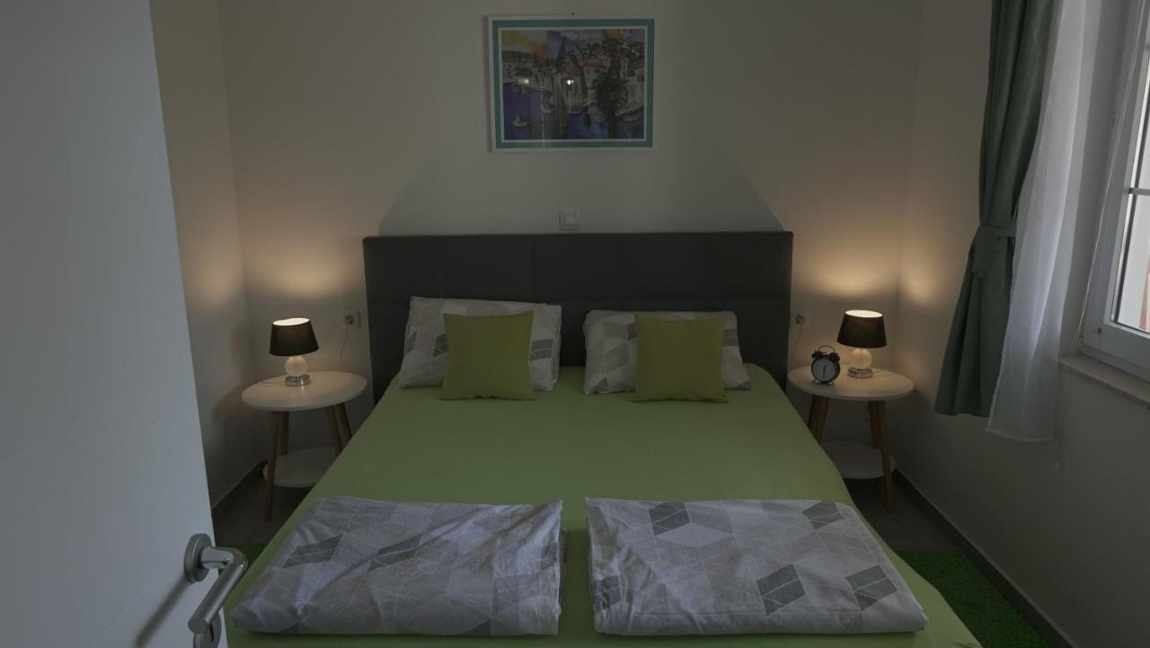 Apartments Bestak Krk Town Kültér fotó